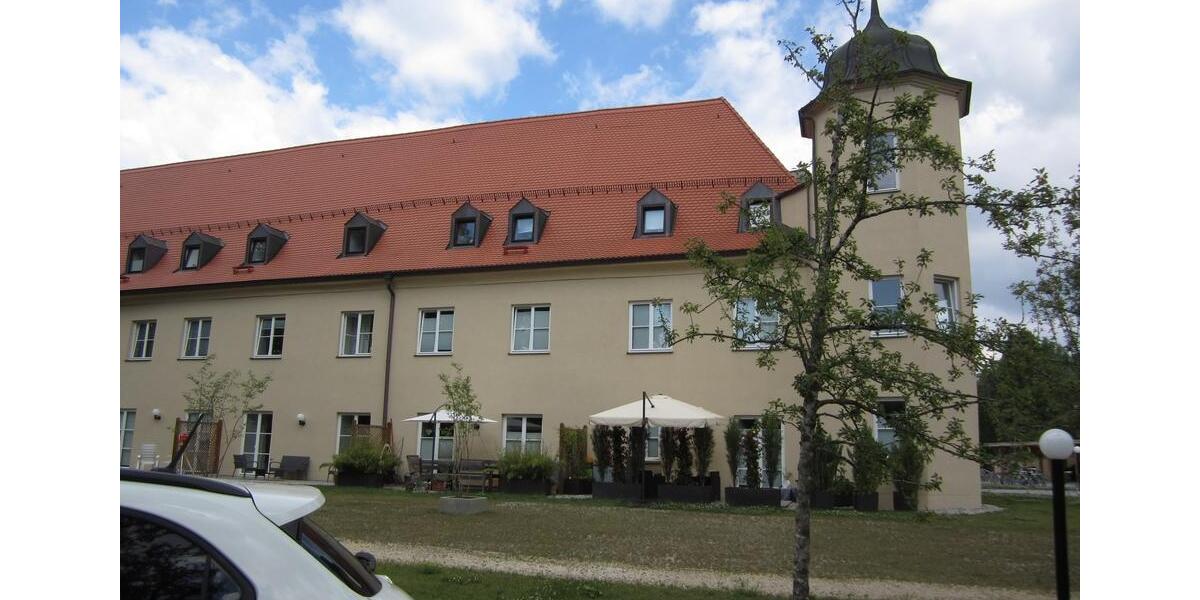 Dachgeschoßwohnung Mering - 2 Zimmer, 45 m&sup2;, 620&euro; | Angebot:24749074