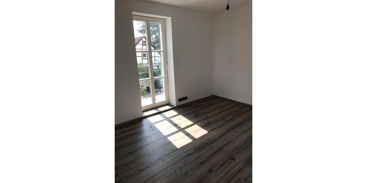 Einfamilienhaus Gunzenhausen - 5 Zimmer, 125 m&sup2;, 1.150&euro; | Angebot:26142214