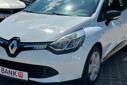 Renault Clio 113.991 km 6.500 &euro; Würselen 52146