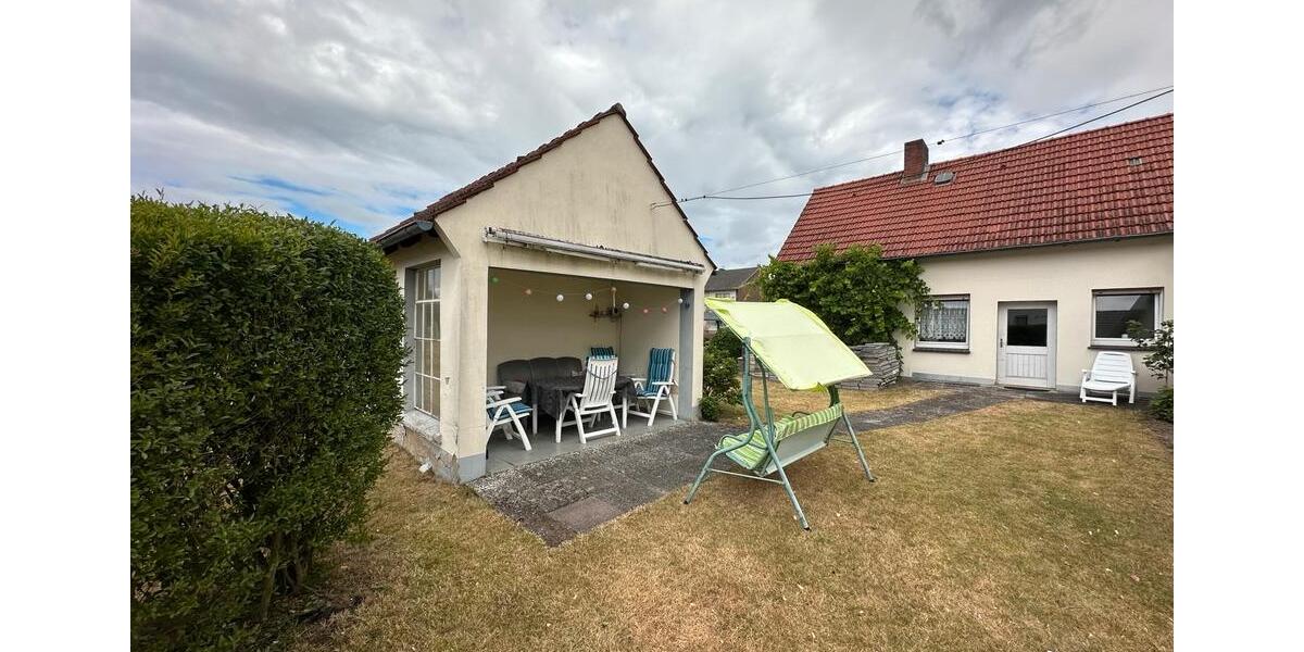 Einfamilienhaus Melle - 7 Zimmer, 270 m&sup2;, 300.000&euro; | Angebot:26978063