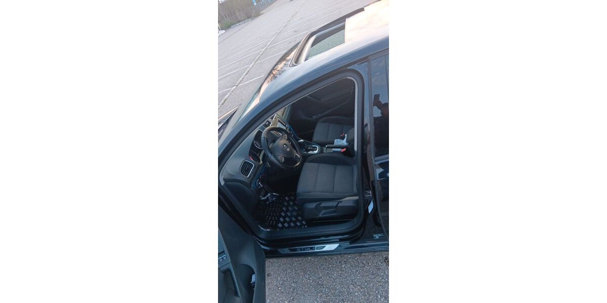 VW Golf 130.000 km 7.250 &euro; Neuburg an der Donau 86633