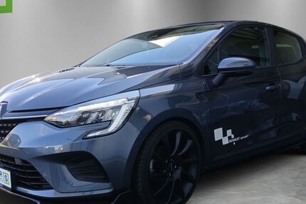 Renault Clio 5.046 km 14.440 &euro; Nürnberg 90471