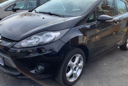 Ford Fiesta 128.000 km 3.799 &euro; Dortmund 44225