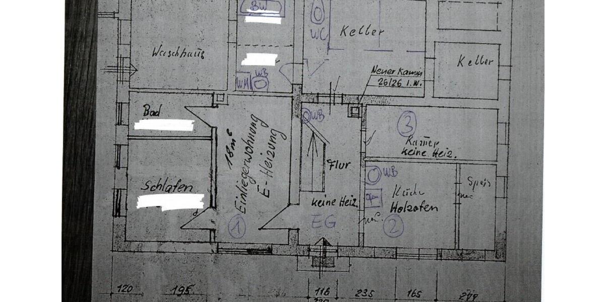 Einfamilienhaus Dingolfing - 10 Zimmer, 260 m&sup2;, 1.500&euro; | Angebot:25523082