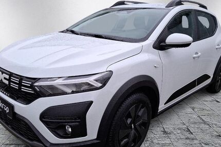 Dacia Sandero 6.800 km 16.444 &euro; Neumünster 24539