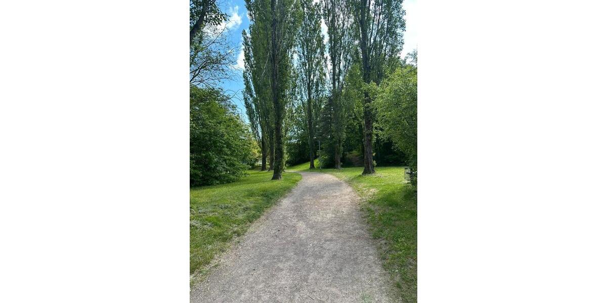 Dachgeschoßwohnung Wilsdruff - 3 Zimmer, 77 m&sup2;, 690&euro; | Angebot:26691500