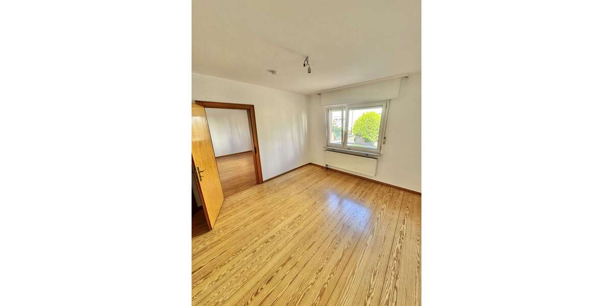 Einfamilienhaus Hatzenbühl - 6 Zimmer, 118 m&sup2;, 1.150&euro; | Angebot:27350751