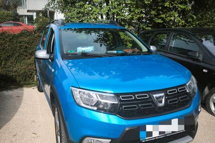 Dacia Sandero 273.000 km 4.000 &euro; Tuttlingen 78532