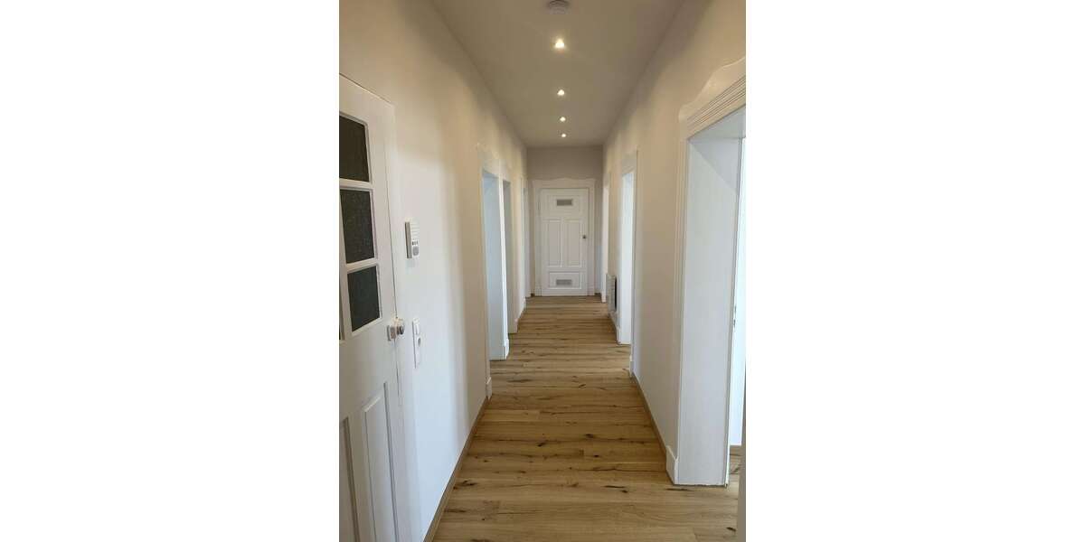 Etagenwohnung Bamberg Gereuth - 4 Zimmer, 93 m&sup2;, 1.550&euro; | Angebot:27304853