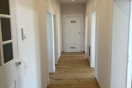 Wohnung Bamberg Gereuth - 4 Zimmer, 93 m&sup2;, 1.550&euro; | Angebot:27304853