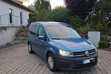 VW Caddy 225.870 km 8.300 &euro; Coburg 96450