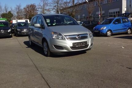 Opel Zafira 134.000 km 5.200 &euro; Berlin 12249