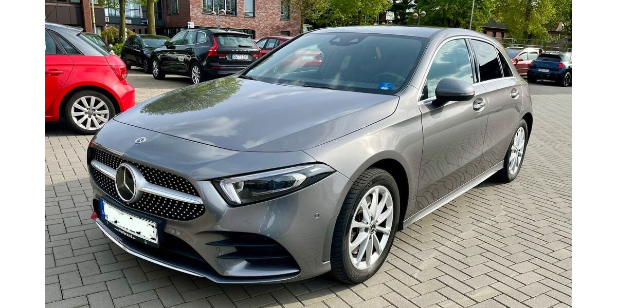 Mercedes-Benz A 250 65.645 km 24.800 &euro; Alpen 46519