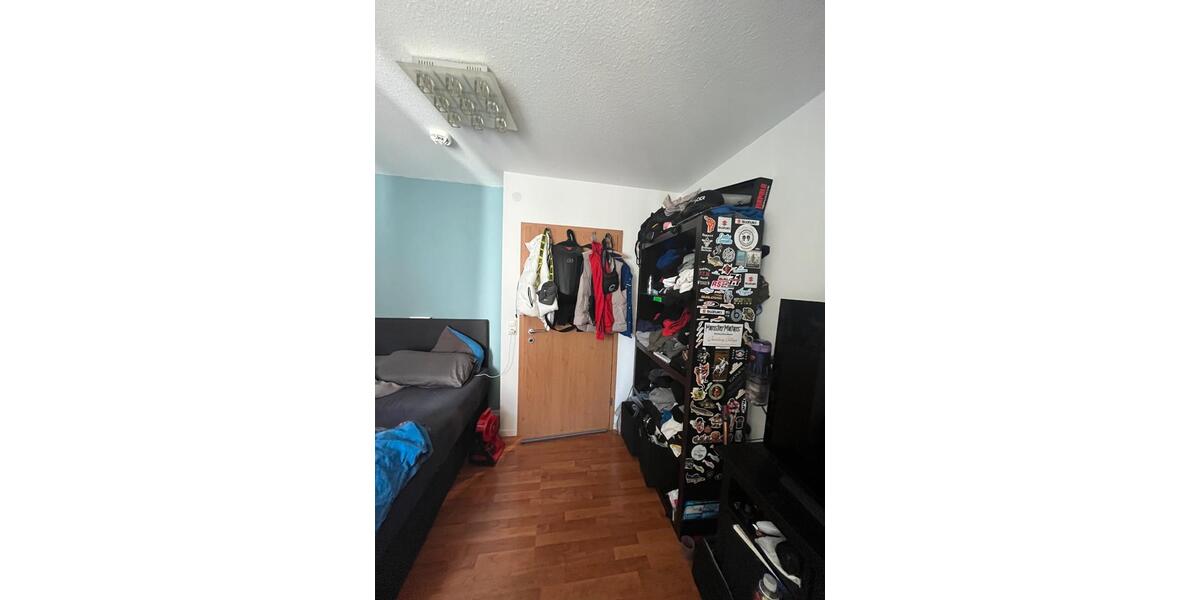 Etagenwohnung Würzburg Heuchelhof - 4 Zimmer, 107 m&sup2;, 320.000&euro; | Angebot:27243404