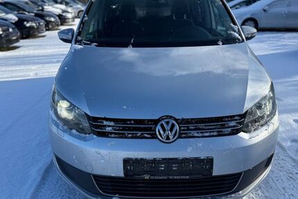 VW Touran 330.000 km 5.450 &euro; Moosburg 85368