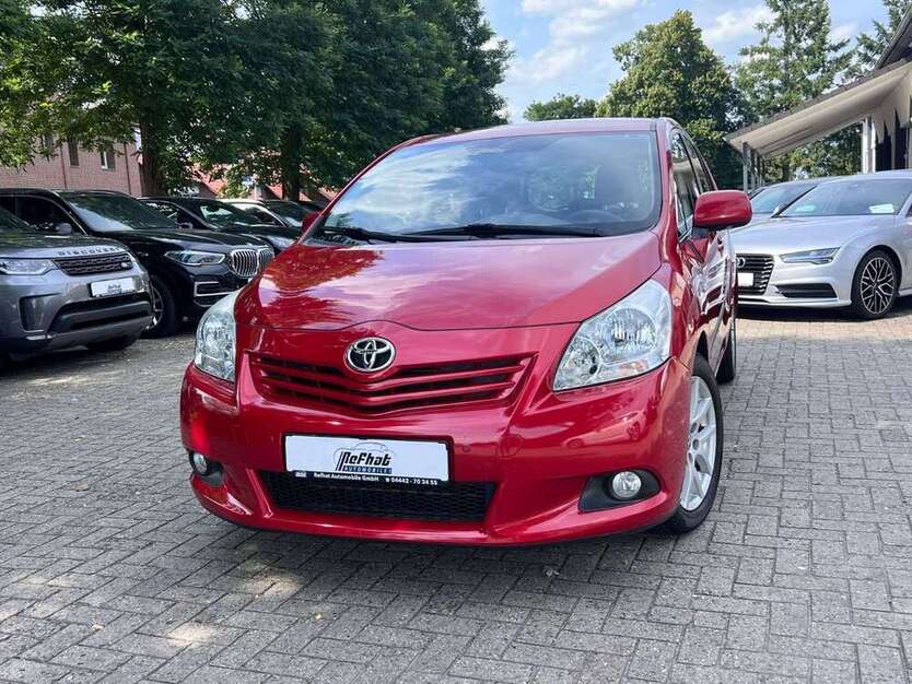 Toyota Verso 142.000 km 9.900 € Lohne (Old) 49393