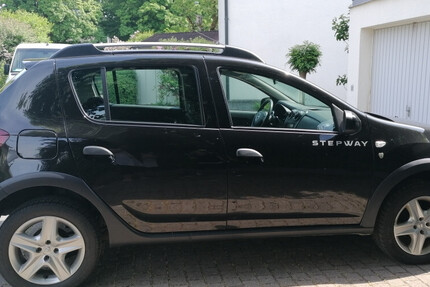 Dacia Sandero/Stepway 77.000 km 9.200 € Altötting 84503