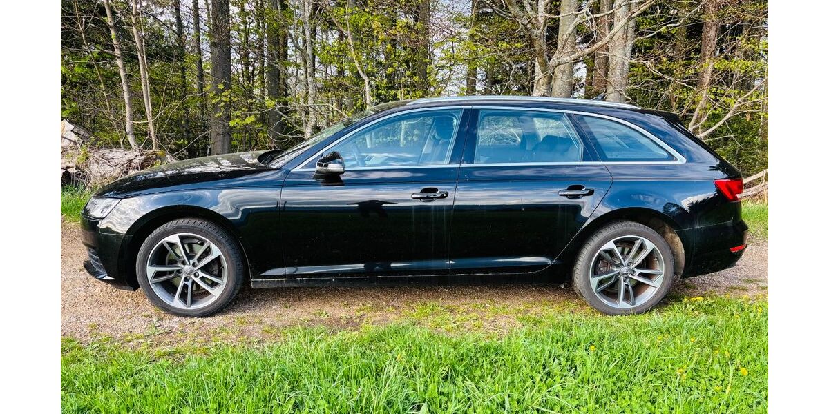 Audi A4 88.700 km 15.200 &euro; St. Peter 79271