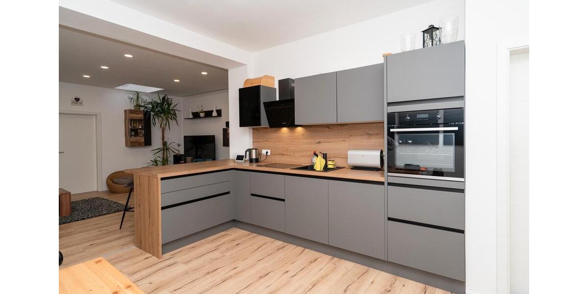 Etagenwohnung Bad Neustadt an der Saale - 3 Zimmer, 90 m&sup2;, 750&euro; | Angebot:25918694