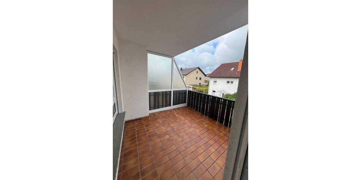 Etagenwohnung Bad Kissingen Garitz - 3 Zimmer, 105 m&sup2;, 850&euro; | Angebot:26788100