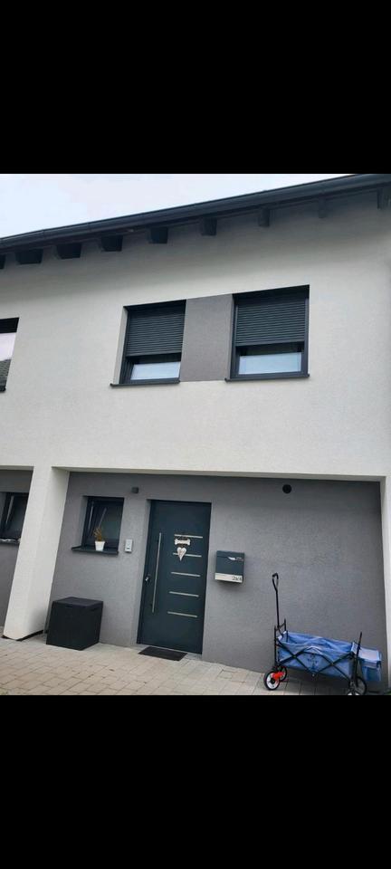 Haus zu Vermieten in Steinfeld