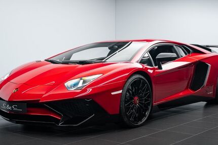 Lamborghini Aventador 2.600 km 499.000 &euro; Putzbrunn 85640