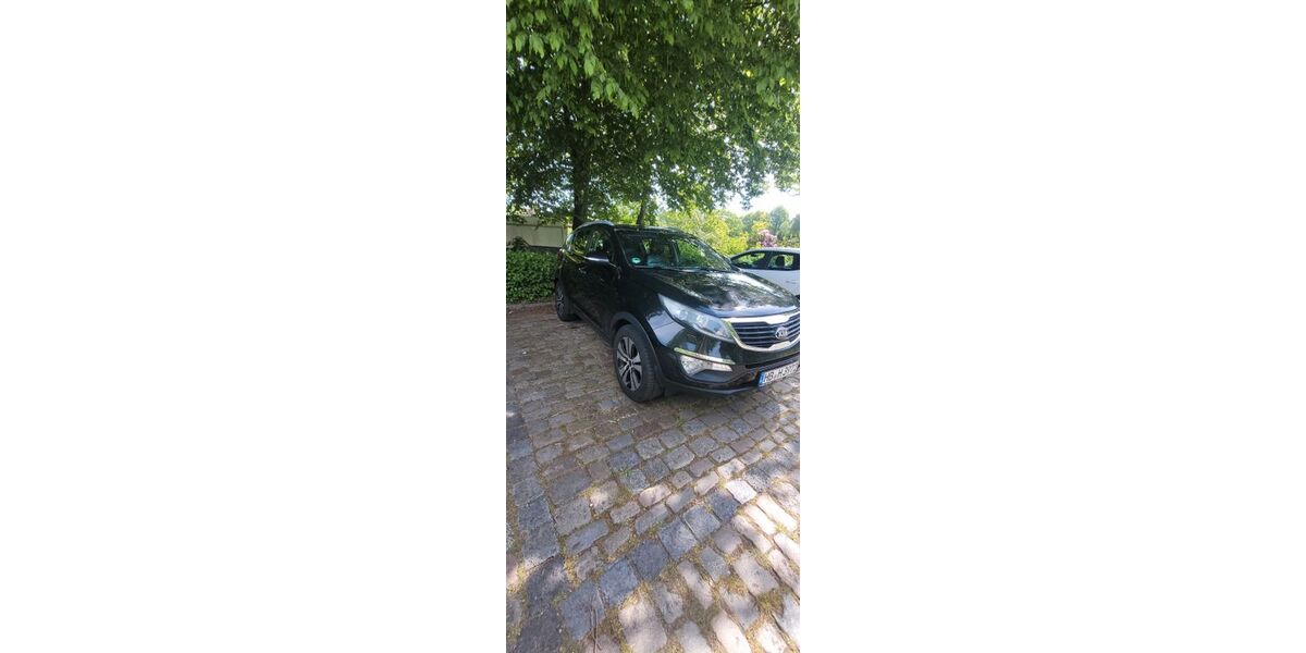 Kia Sportage 215.000 km 7.400 &euro; Bremerhaven 27578