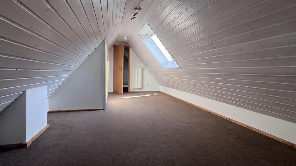 Maisonettenwohnung Albstadt - 6.5 Zimmer, 106 m&sup2;, 1.000&euro; | Angebot:26230201