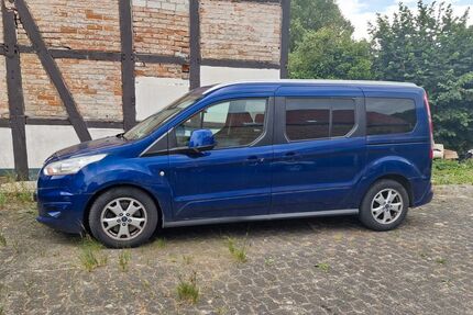 Ford Tourneo Connect 112.000 km 7.990 &euro; Lippstadt 59556