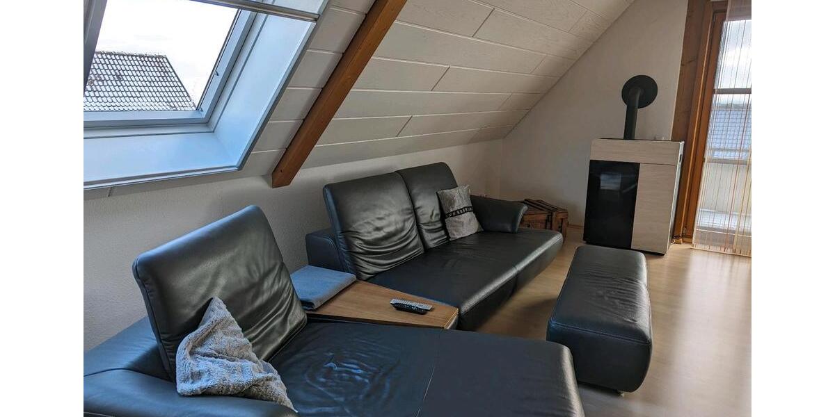 Dachgeschoßwohnung Jettingen - 3 Zimmer, 120 m&sup2;, 389.000&euro; | Angebot:24300540