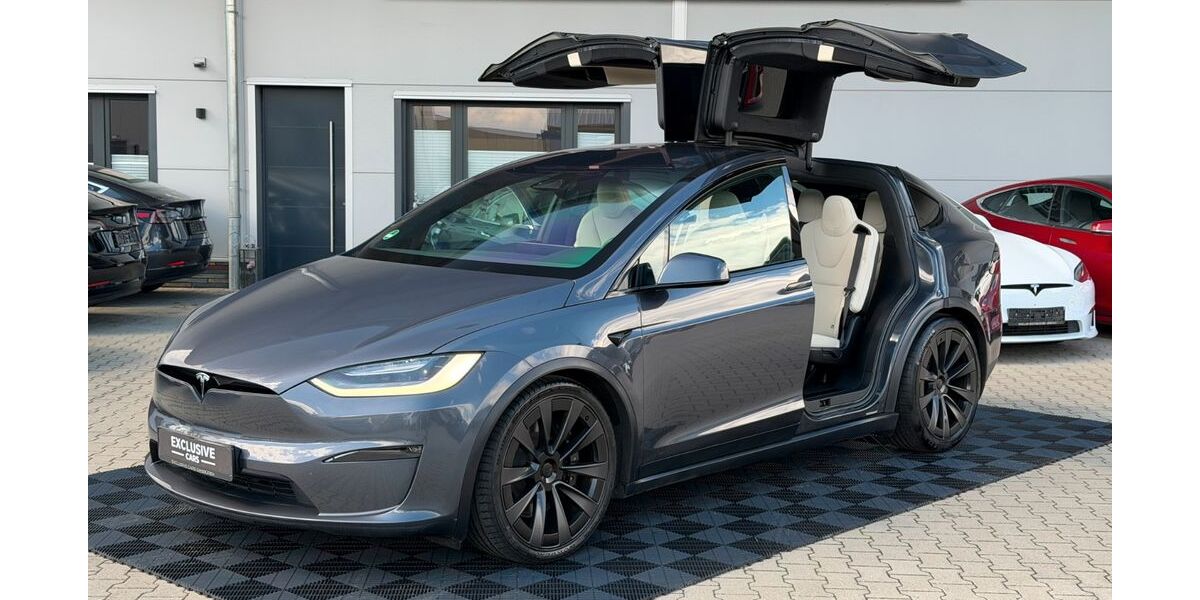 Tesla Model X 68.333 km 79.750 &euro; Emsbüren 48488
