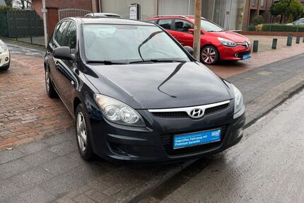 Hyundai i30 214.000 km 2.690 &euro; Löningen 49624