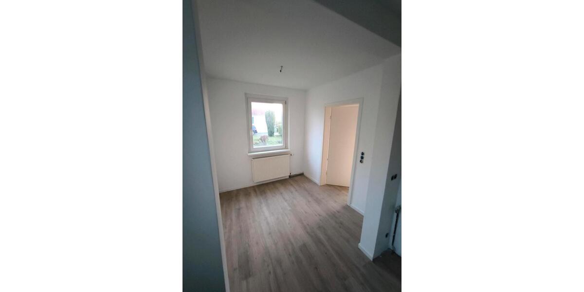 Einfamilienhaus in Niepars zu vermieten 2 zimmer