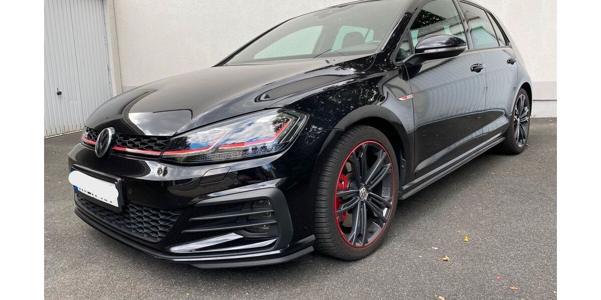 VW Golf 93.000 km 22.890 &euro; Nürnberg 90480