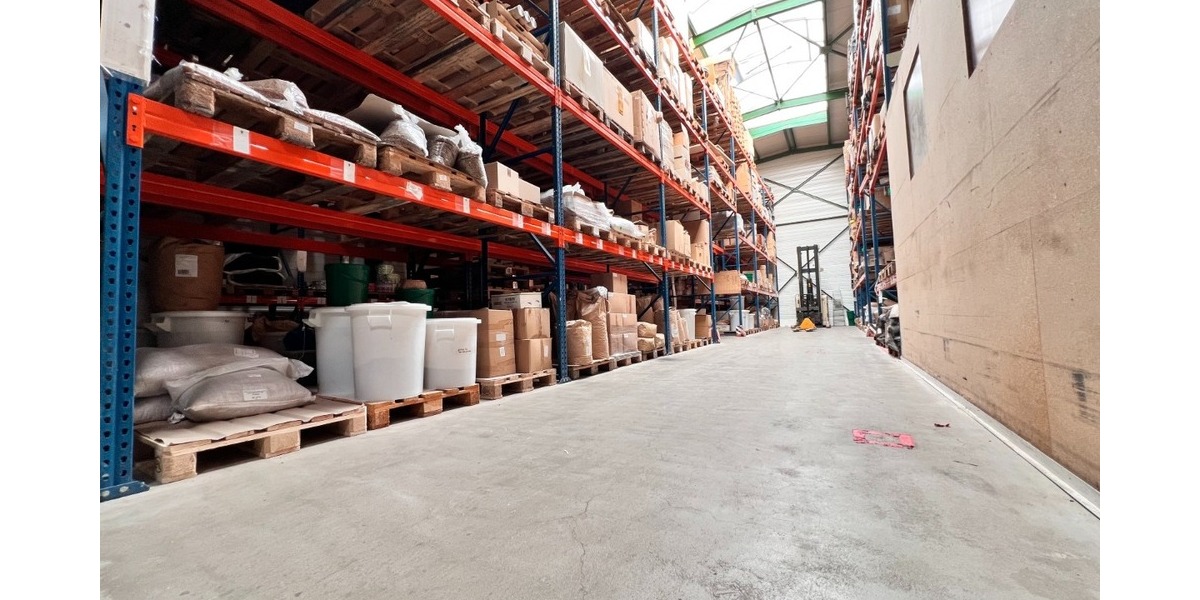 Flexible Gewerbeeinheit mit Hochregallager, Büro & Produktion – zentral in Hohenfels - Gewerbeobjekt Hohenfels | Angebot:20494303