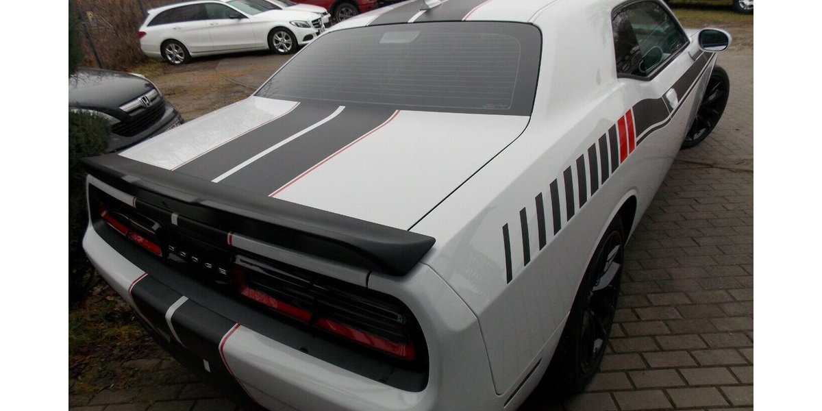 Dodge Challenger 6,4 Scat Pack 93.400 km 37.400 &euro; Rudolstadt 07407