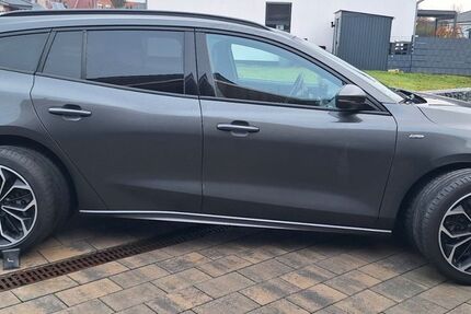 Ford Focus 98.990 km 13.599 &euro; Rehburg-Loccum 31547