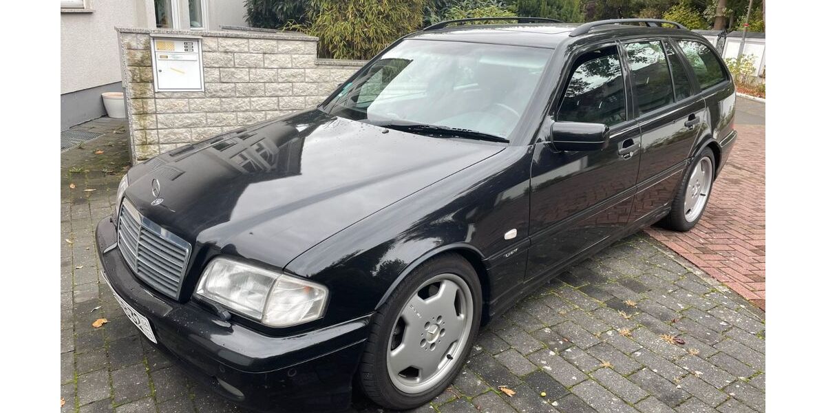 Mercedes-Benz C 43 AMG 119.999 km 33.000 &euro; Staufenberg 35460
