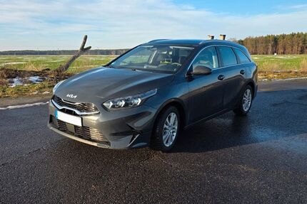 Kia ceed Sportswagon 12.500 km 26.499 &euro; Luckenwalde 14943