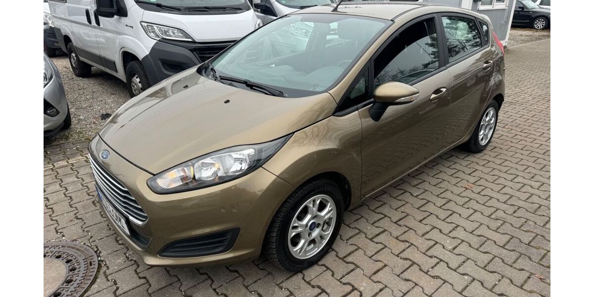 Ford Fiesta 78.525 km 3.999 &euro; München OT Aubing-Lochhausen-Langwied 81243