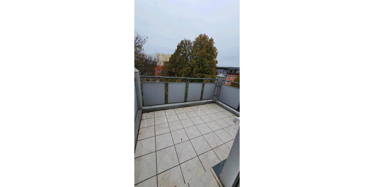 Dachgeschoßwohnung Rheinfelden (Baden) - 3 Zimmer, 87 m&sup2;, 330.000&euro; | Angebot:26702023