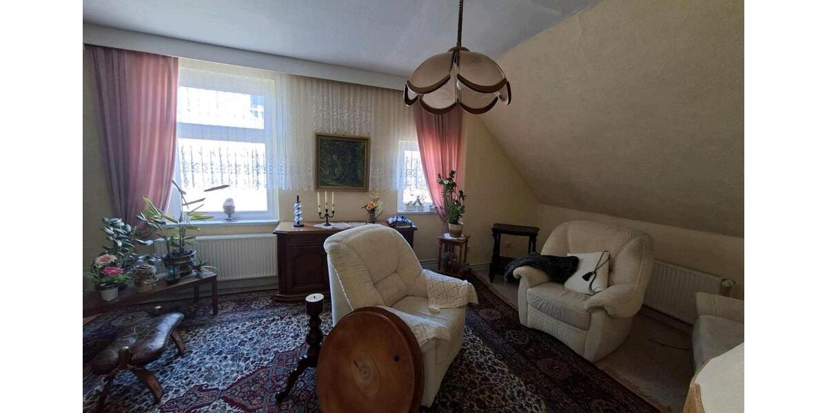 Dachgeschoßwohnung Stavenhagen - 3 Zimmer, 68 m&sup2;, 500&euro; | Angebot:26260800