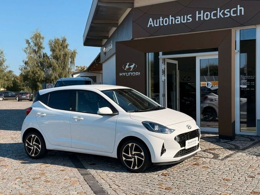 i10