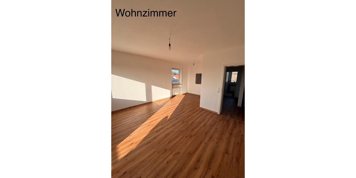 Etagenwohnung Ebern - 3 Zimmer, 85 m&sup2;, 880&euro; | Angebot:25271571