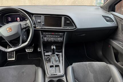 Seat Leon 120.000 km 19.500 &euro; Lutherstadt Eisleben 06295