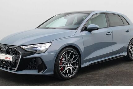 Audi RS3 2.000 km 71.890 € Kitzingen 97318