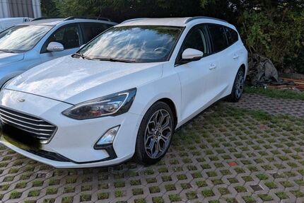 Ford Focus 130.000 km 11.200 &euro; Stralsund 18437