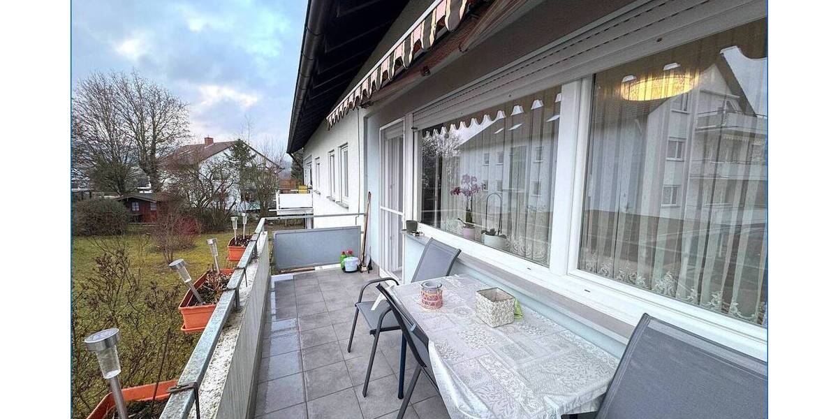 Etagenwohnung Engen - 4 Zimmer, 86 m&sup2;, 304.000&euro; | Angebot:26247408