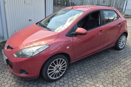 Mazda 2 121.000 km 2.999 &euro; Neuburg 86633