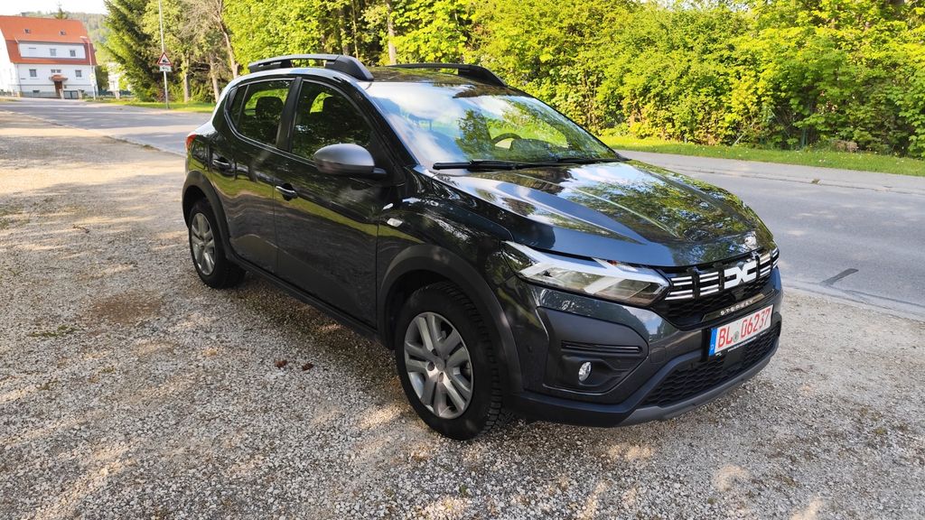Dacia Sandero 21.000 km 16.899 &euro; Straßberg 72479